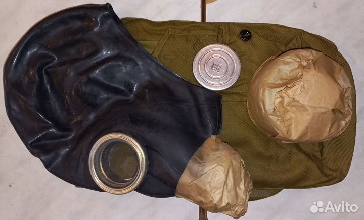 Противогаз гп-5 размер 3 и 4 черного и серого цвет