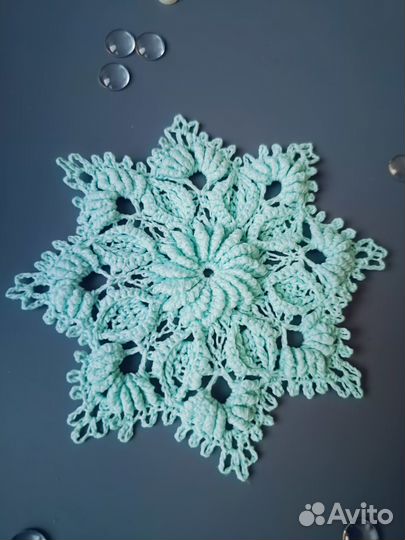 Снежинки ручная работа