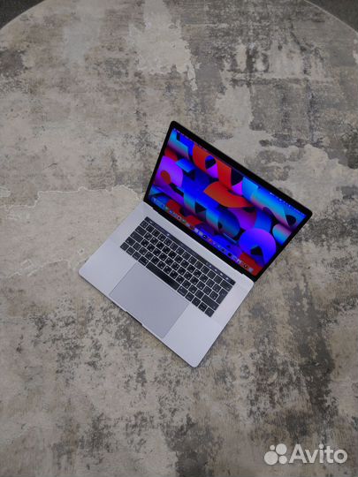 Apple MacBook Pro 15 2017 16/256