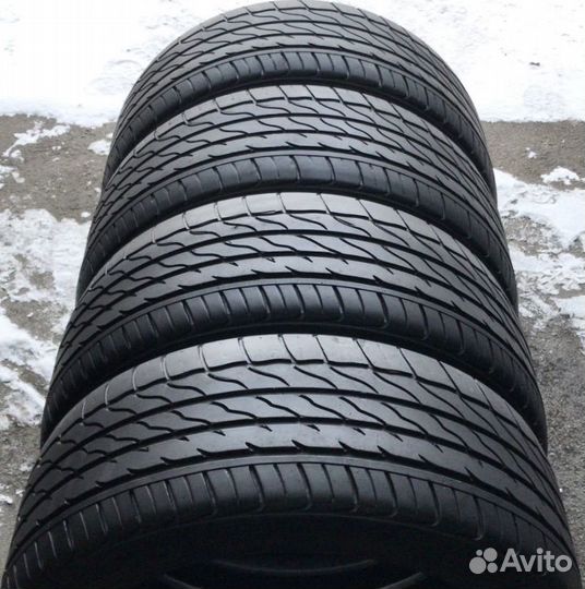 Delmax PerformPro 235/45 R18