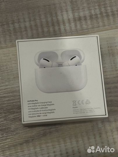 Apple Airpods pro with MagSafe