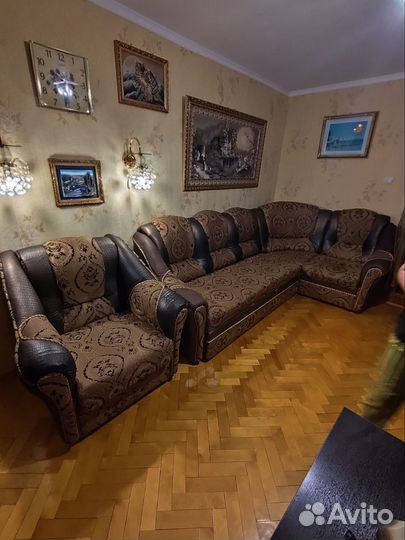 Комплект мягкой мебели