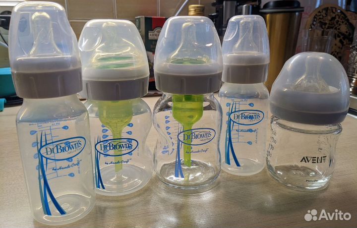 Бутылочки для кормления стекло и пластик