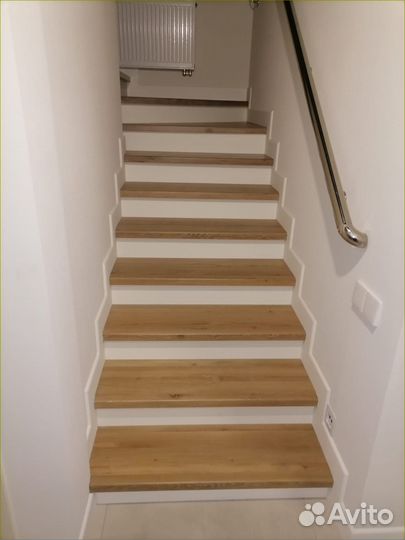 Лестница деревянная