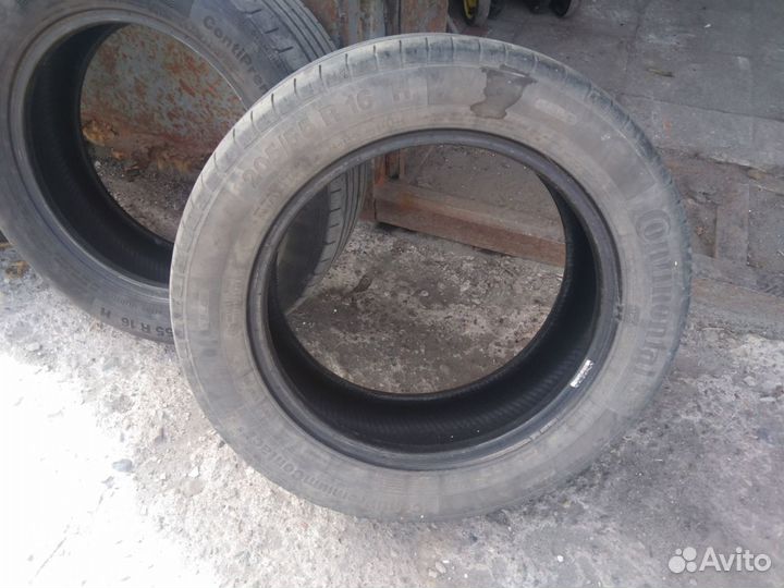 Continental ContiPremiumContact 205/55 R16 и 205/55 R16