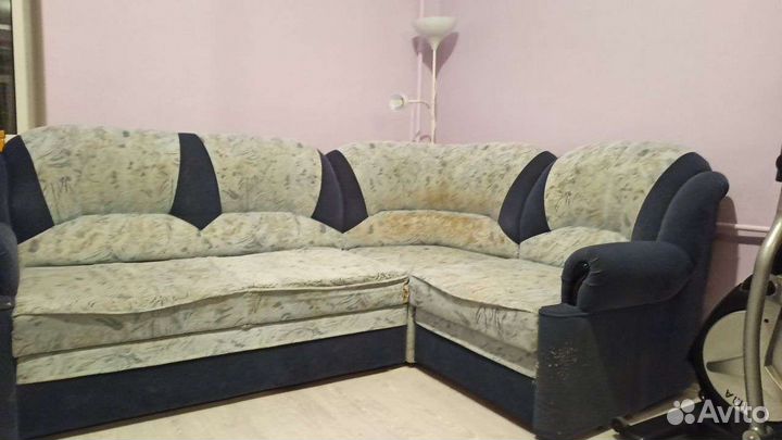 Диван угловой
