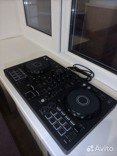 Dj контроллер pioneer DDJ-FLX4