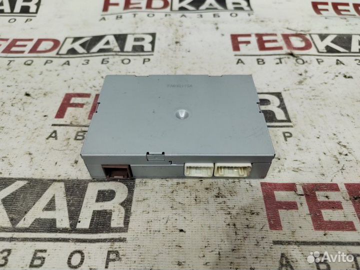 Блок управления магнитолой Toyota Corolla E150 1ZR