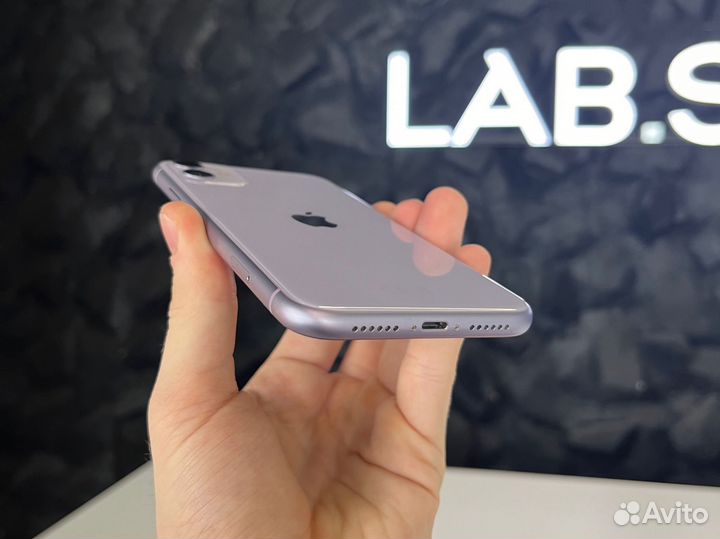 iPhone 11, 128 ГБ