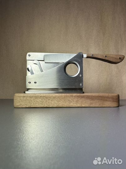 Гильотина на сигар настольная