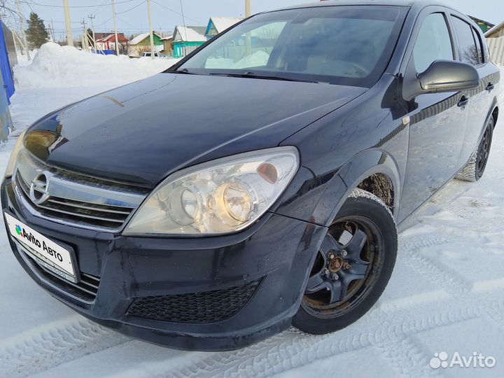 Opel Astra 1.6 МТ, 2013, 190 000 км