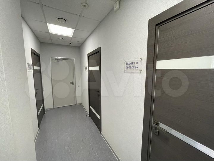 Помещение на выезде в жилой массив, 75.6 м²