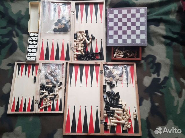 Шахматы,нарды,шашки и домино