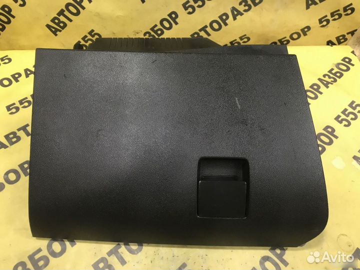 Бардачок Opel Astra H