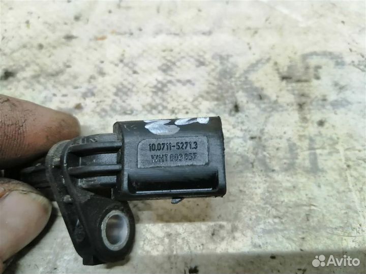 Датчик ABS передний левый VW Passat (B7) 2011-2015