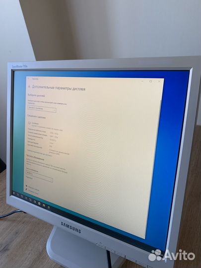 Монитор Samsung Syncmaster 710n Full HD 17