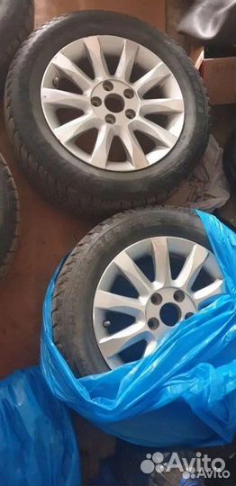 Колеса Диски литые на nissan тиану с шинами