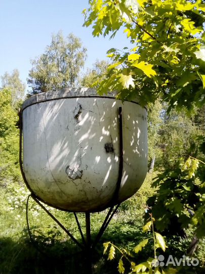 Емкость для воды бу