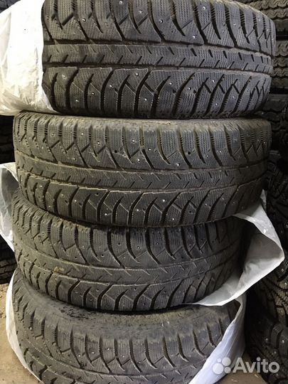 Bridgestone Ice Cruiser 7000S 225/60 R17 99T