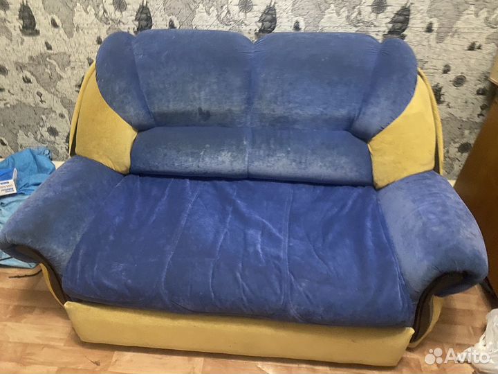 Диван ракушка б/у