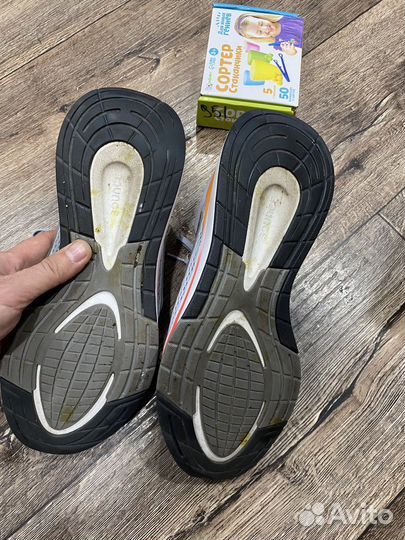 Кроссовки adidas EQ 21