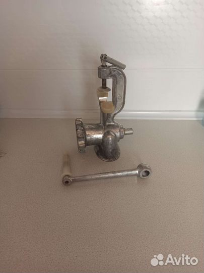 Мясорубка ручная бу