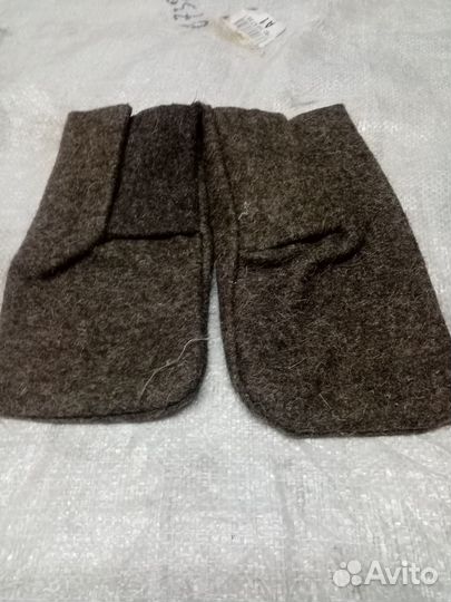 Суконные рукавицы