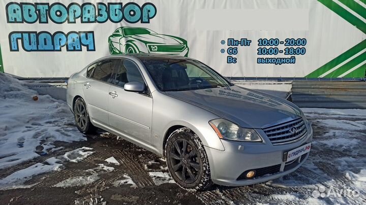 Накладка под торпедо Infiniti M35 68920-EH100