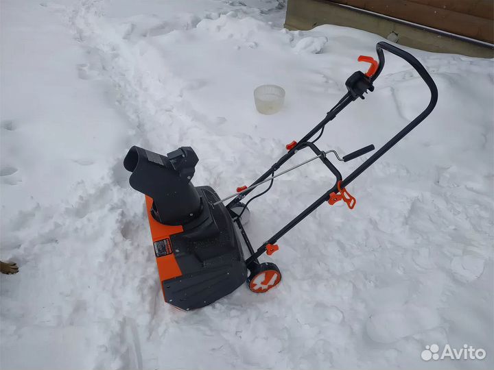 Снегоуборщик carver STE 2146