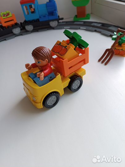 Lego duplo поезд 10810