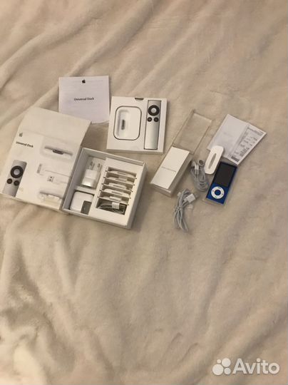 iPod nano 5 16gb + apple universal dock mc746za/a