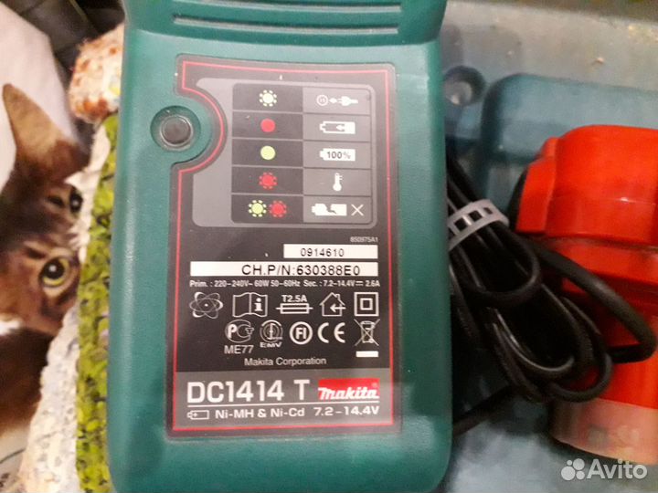 Шуруповерт makita 12v 6271D бу