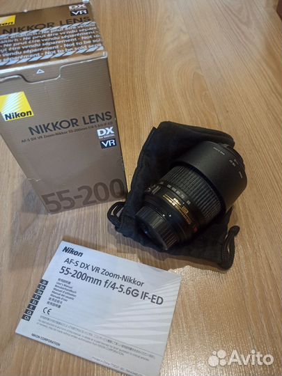 Объективы и вспышки на Nikon, много