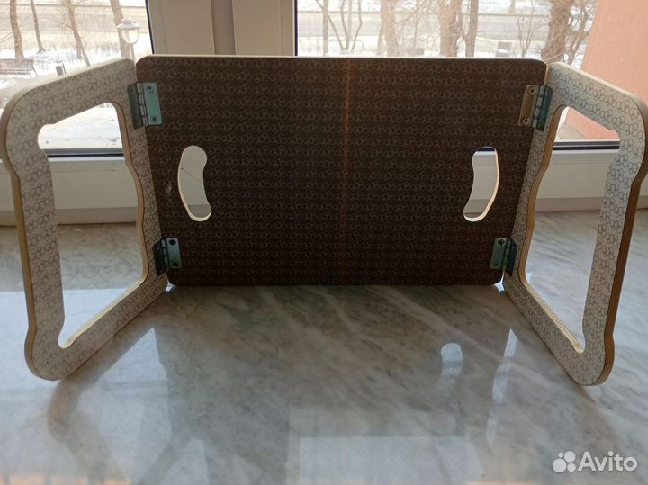 Столик для ноутбука в кровать IKEA brada