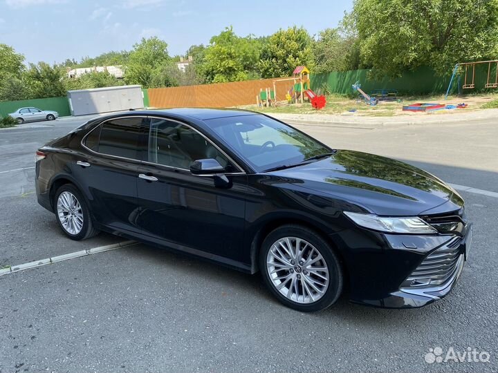 Toyota Camry 2.5 AT, 2018, 150 000 км