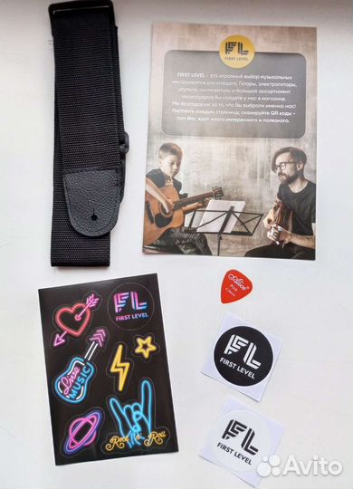 Классическая гитара 1/2