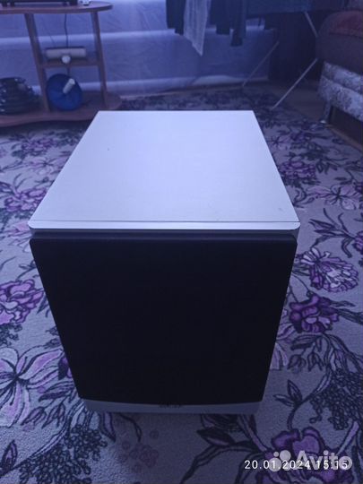 Активный сабвуфер