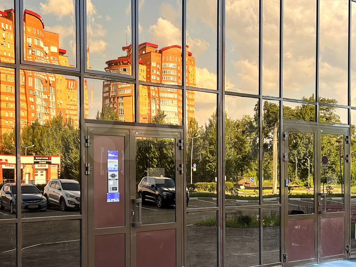 Помещение в центре / офис / услуги, 63 м²