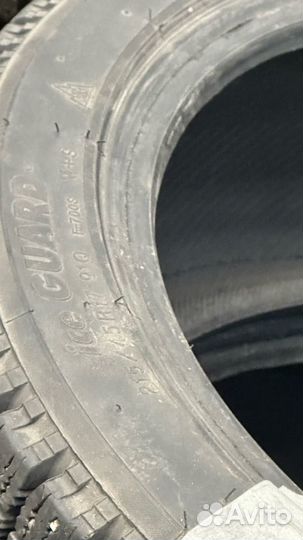 Yokohama Ice Guard F700S 215/45 R17