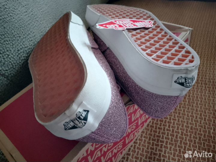 Женские кроссовки-кеды Vans Authentic Pink