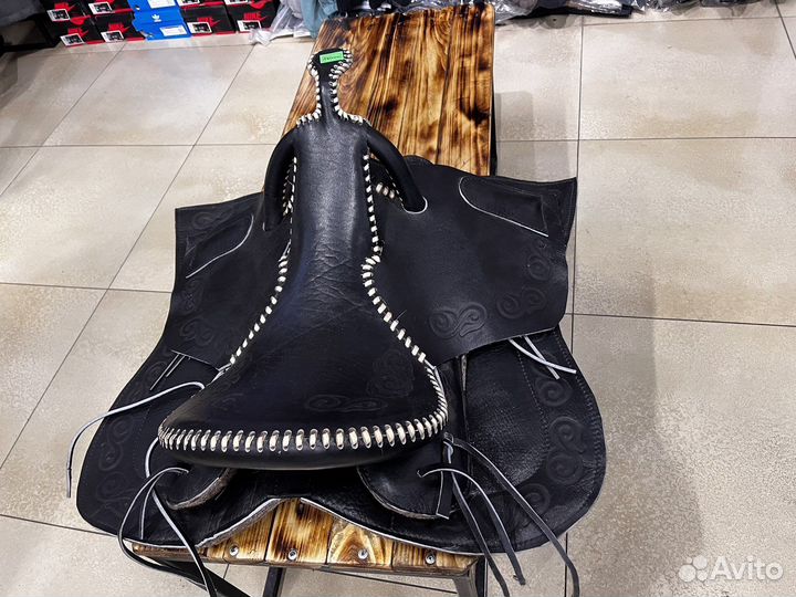 Седло скаковое