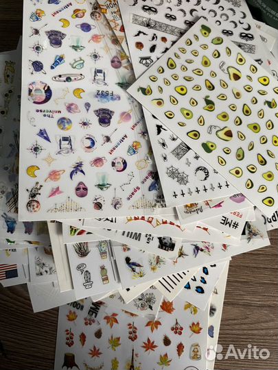 Наклейки для маникюра