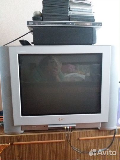 Телевизор LG б/у производства Корея