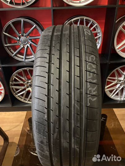 Yokohama BluEarth-XT AE61 225/55 R18 98V