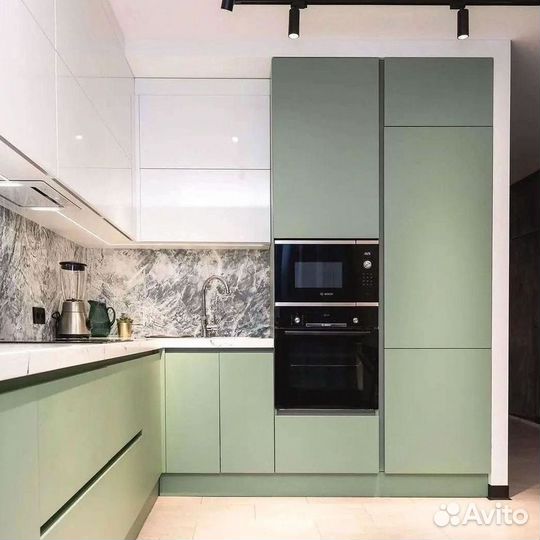 Кухня на заказ, мебель на заказ Гламур