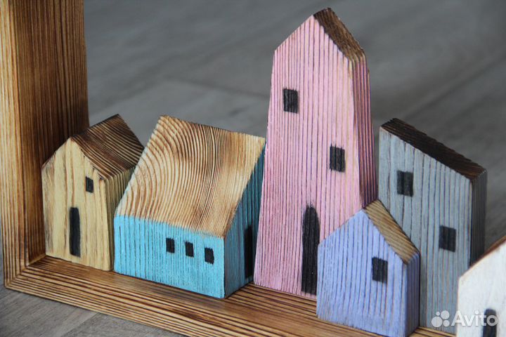 Панно из дерева