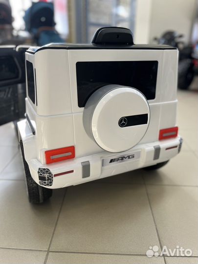 Машинка мерседес