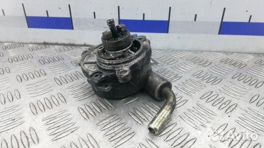 Насос вакуумный mercedes benz vito W638 (YBN13KX01