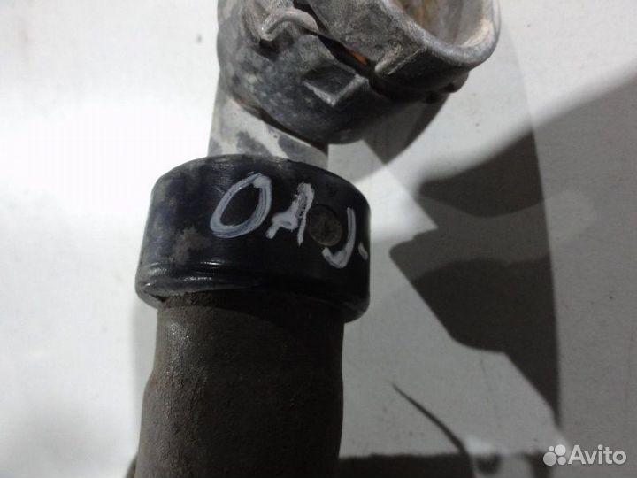Патрубок отопителя Opel Astra J A14NET 2010