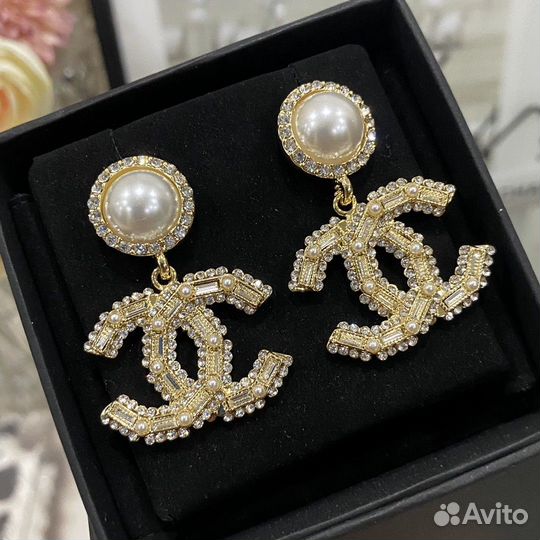 Серьги Chanel